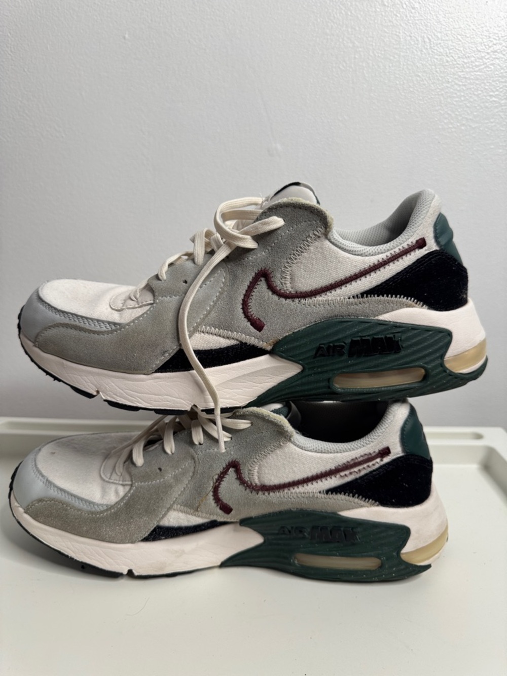 Nike Air Max Excee Beige Gray Suede Mesh Sneakers Casual Shoes Size 11